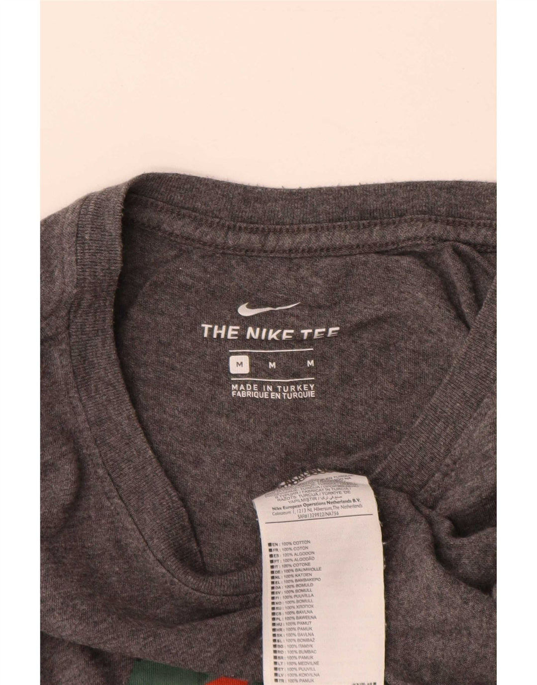 Tricou grafic Nike pentru bărbați Top din bumbac gri mediu