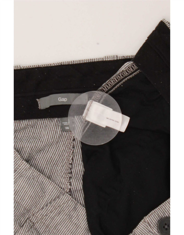 Pantaloni scurți chino pentru bărbați Gap W36, bumbac mare, gri cu dungi