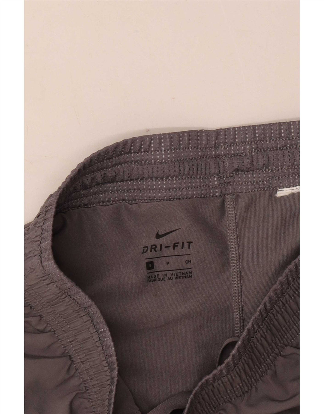 Pantaloni scurți sport Nike Dri Fit pentru femei UK 10 Small Gri