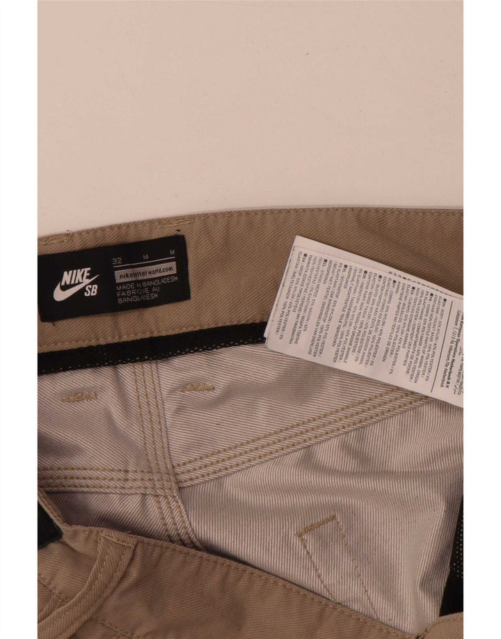 Pantaloni scurți casual pentru bărbați Nike W32 Medium Bej Nailon