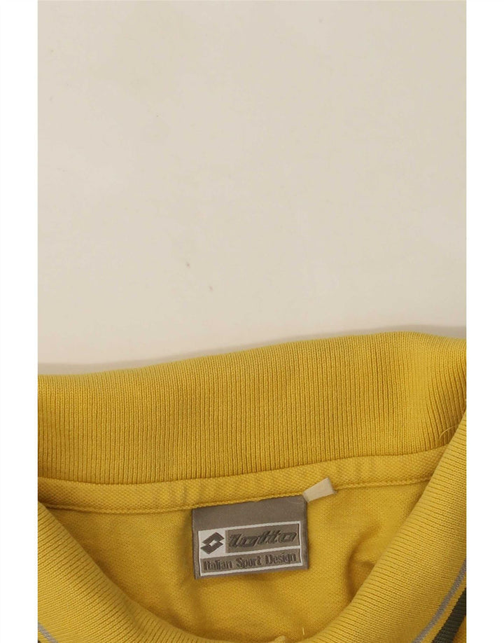 Tricou polo pentru bărbați Lotto în dungi galbene medii