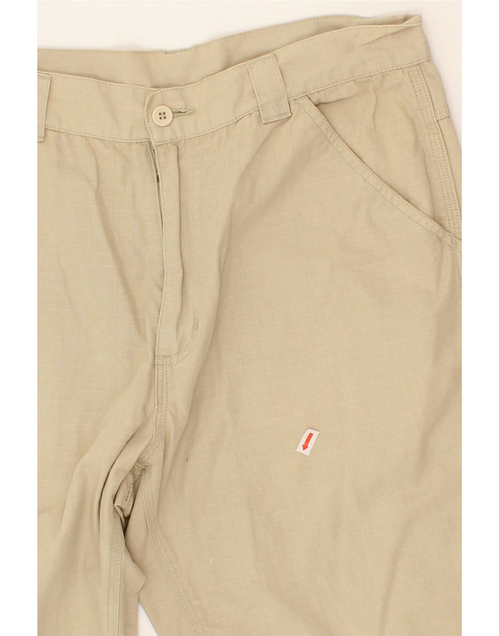 VINTAGE Mens Cargo Shorts Medium W30  Beige Check Cotton Vintage Vintage and Second-Hand Vintage from Messina Hembry 