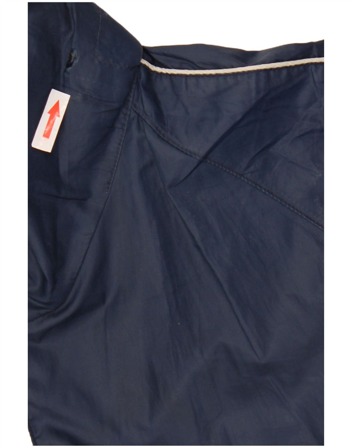 Jachetă de ploaie cu glugă grafică Umbro pentru bărbați UK 40 mare, poliester bleumarin