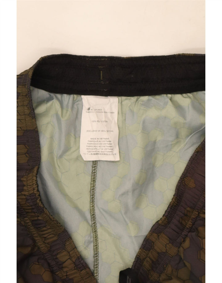 Pantaloni scurți de înot New Balance pentru bărbați Mediu Kaki Poliester geometric