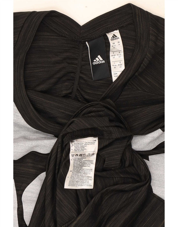Tricou grafic Adidas pentru femei Top Marea Britanie 12/14 Poliester cu pături gri mediu