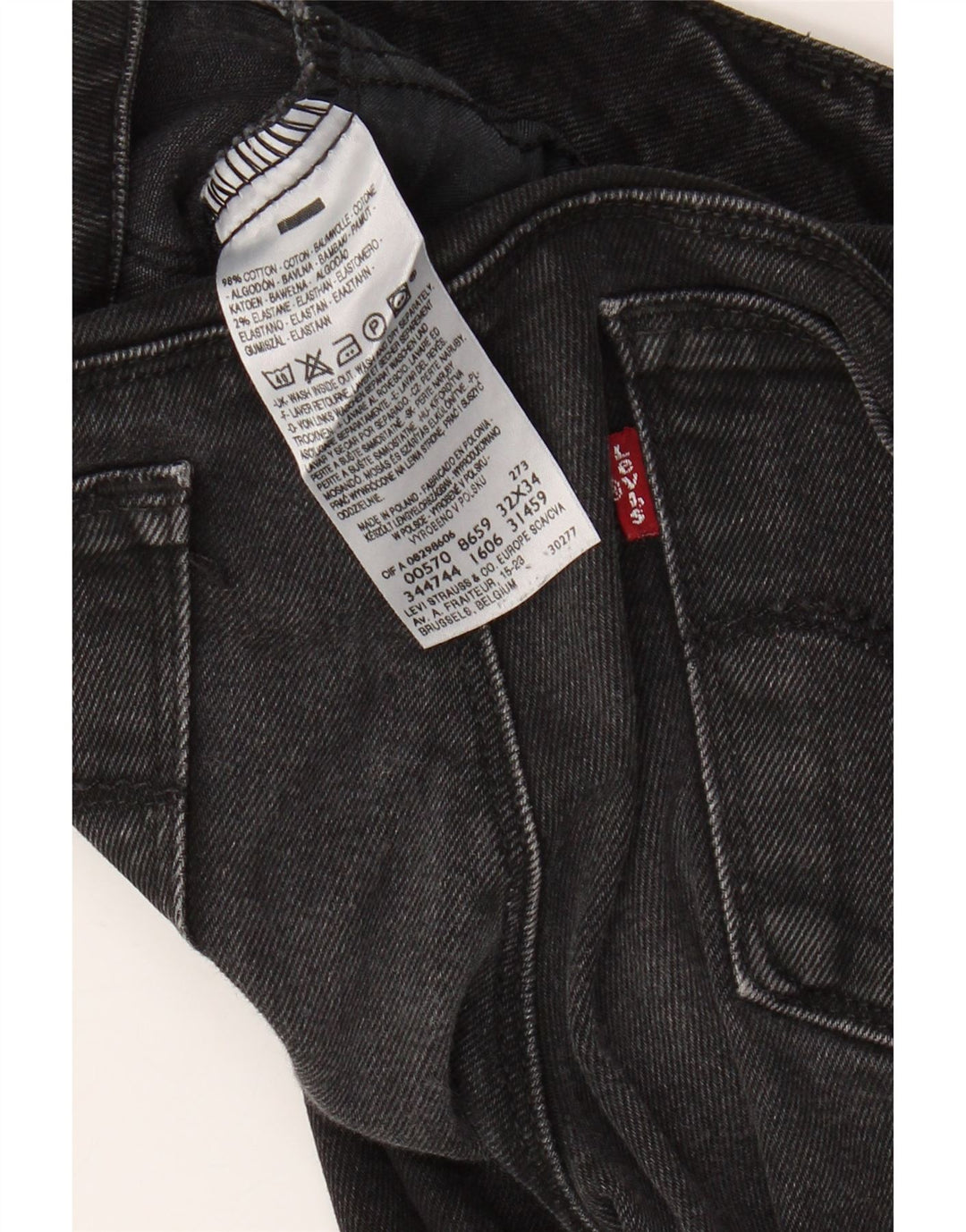 LEVI'S Womens 570 Straight Jeans W32 L29 Black Cotton Vintage Levi's and Second-Hand Levi's from Messina Hembry 