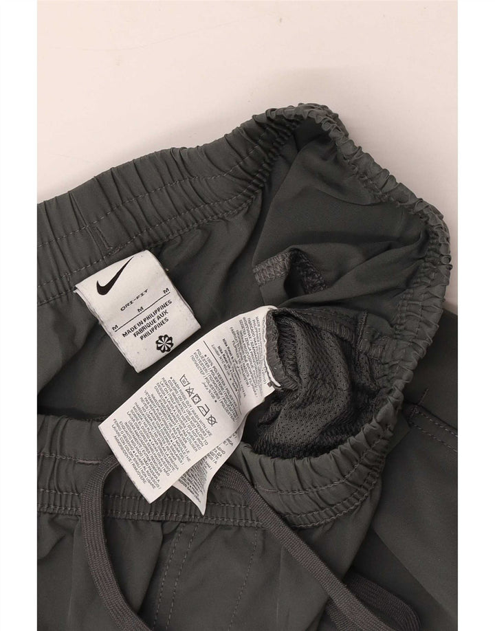 Pantaloni scurți sport Nike Dri Fit pentru bărbați, gri mediu, poliester