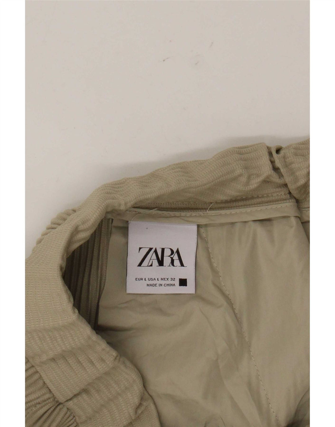 Pantaloni scurți din velur pentru femei Zara, mari W32, bej