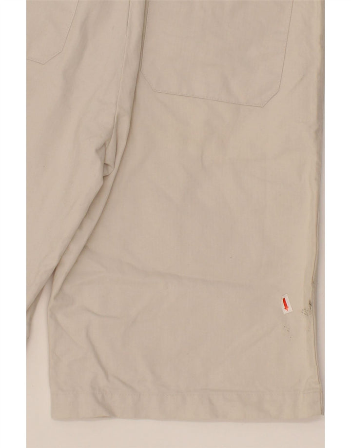TIMBERLAND Mens Bermuda Shorts W32 Medium Off White Cotton Vintage Timberland and Second-Hand Timberland from Messina Hembry 