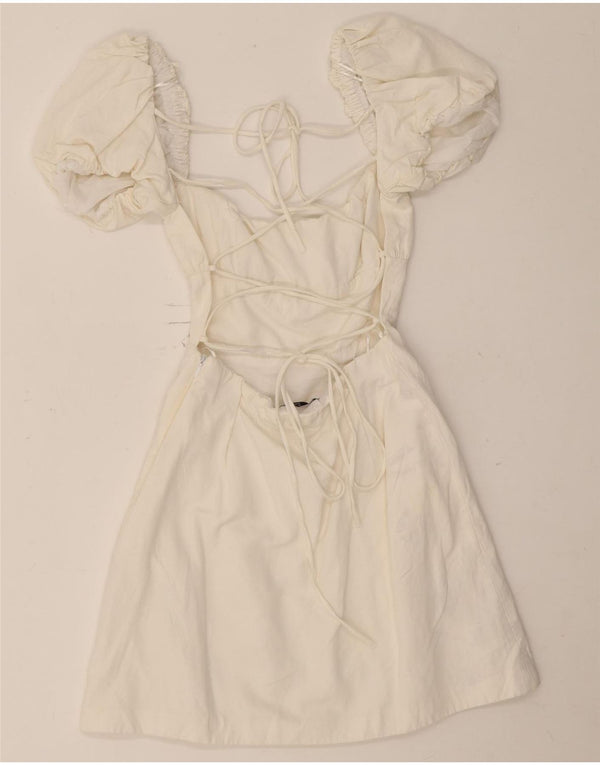 Rochie de damă Zara cu umeri decupați UK 4 XS, viscoză albă