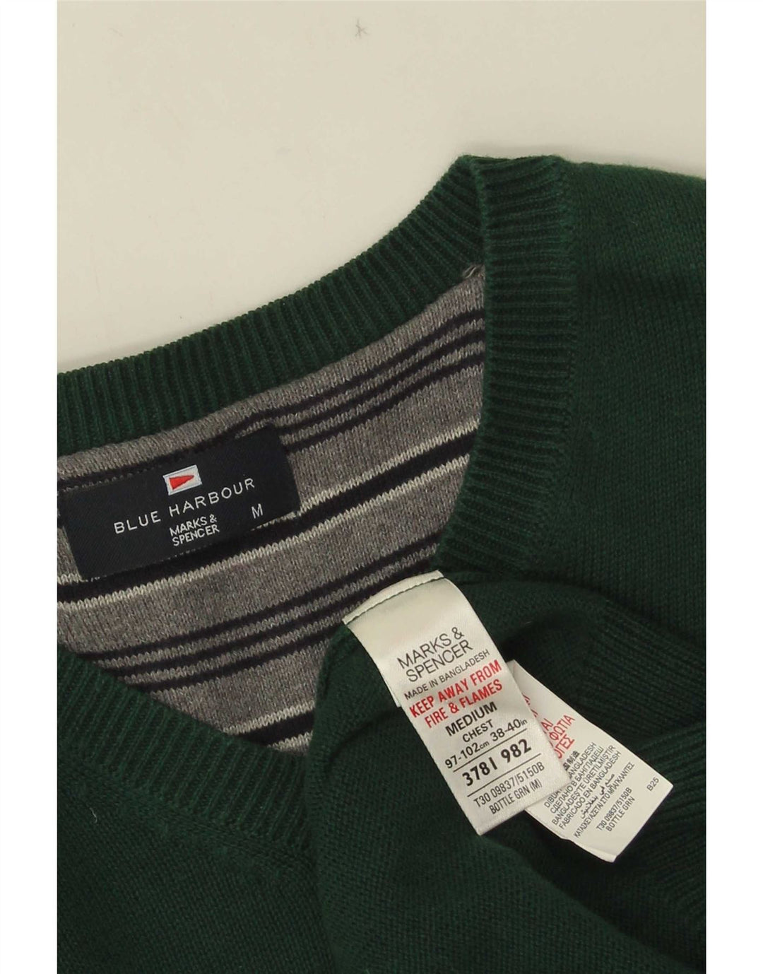 Pulover Marks & Spencer pentru bărbați, Blue Harbour, cu decolteu în V, din bumbac verde mediu