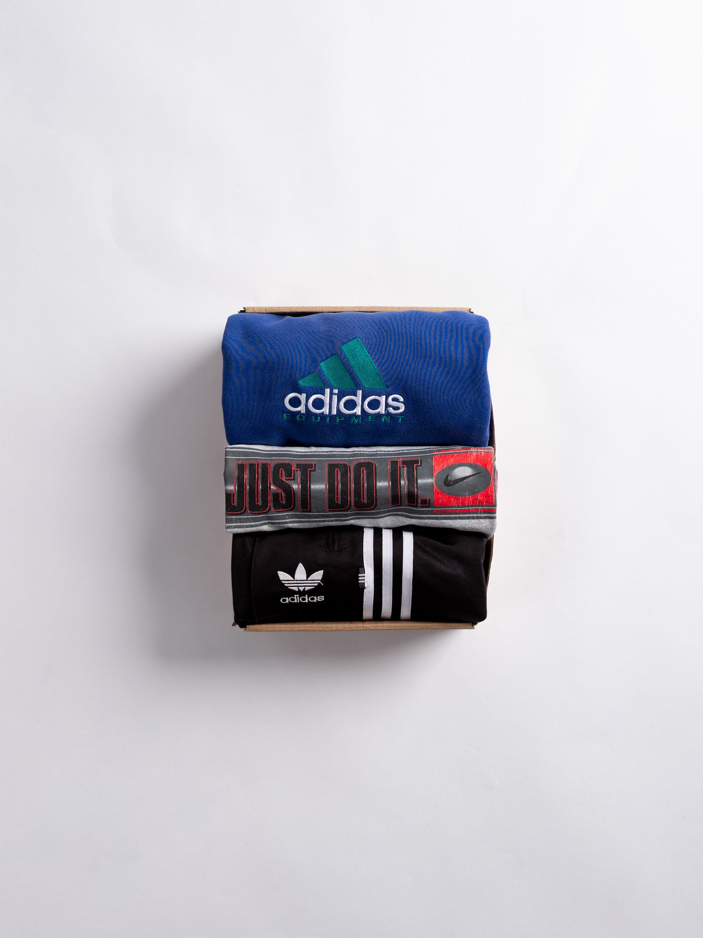 STREETWEAR ANII 90