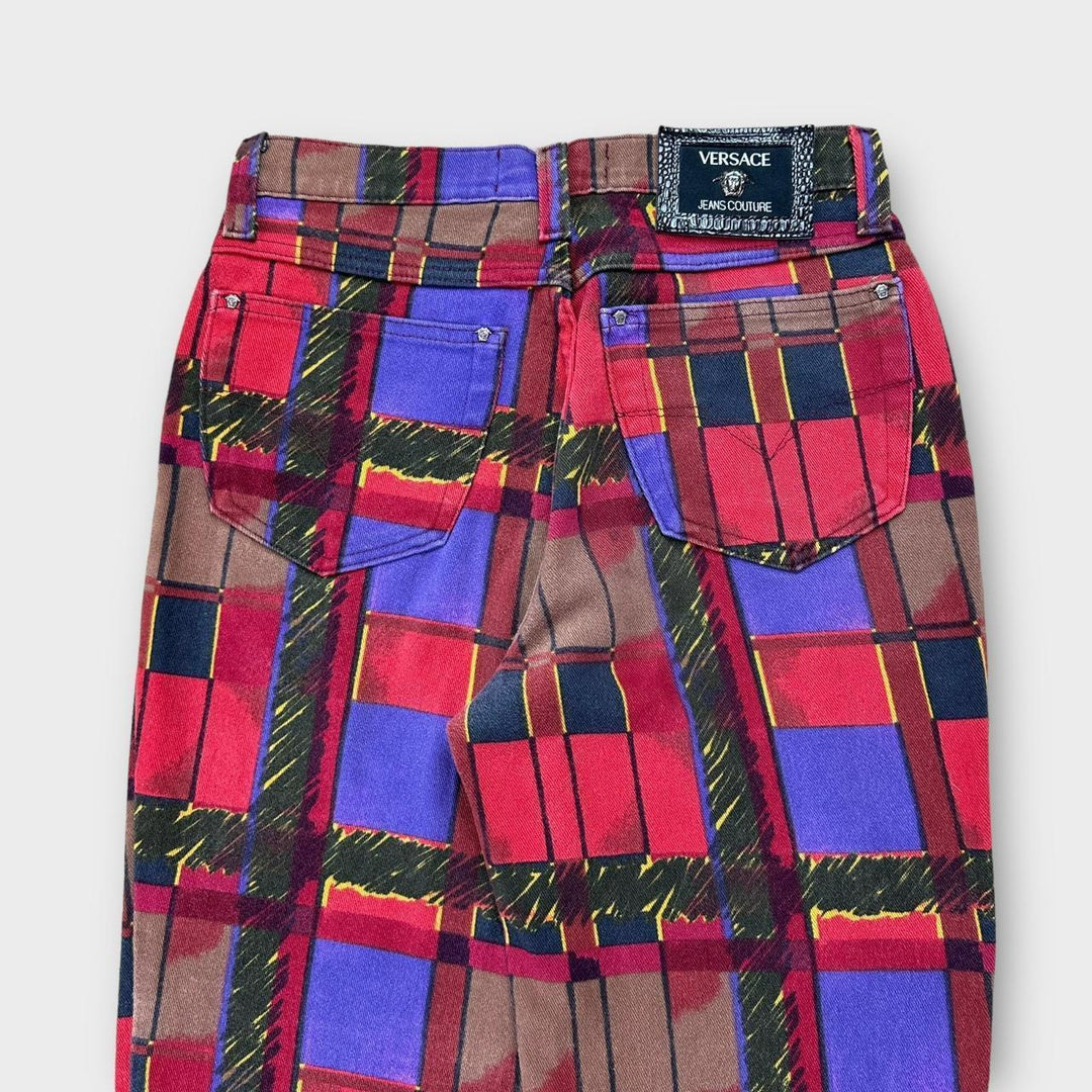 Pantaloni vintage cu model Versace jeans - talie de 27”.