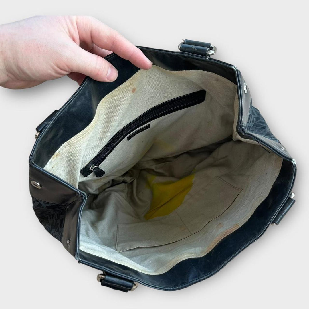 Geantă de mână DKNY de la începutul anilor 2000