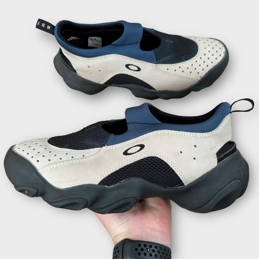 Pantofi Oakley Flesh - UK 10