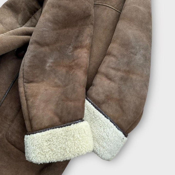 Geaca vintage din piele de oaie - medie