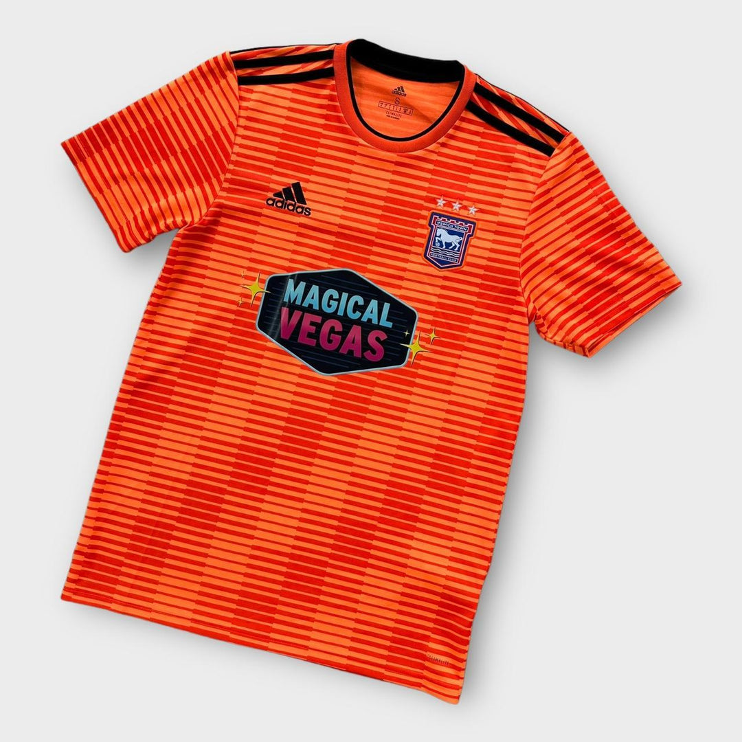 Tricou de fotbal din deplasare al orașului Ipswich - Mic