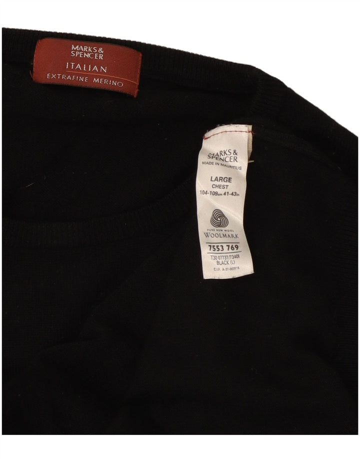 Pulover pentru bărbați Marks & Spencer cu gât crew pulover mare lână neagră