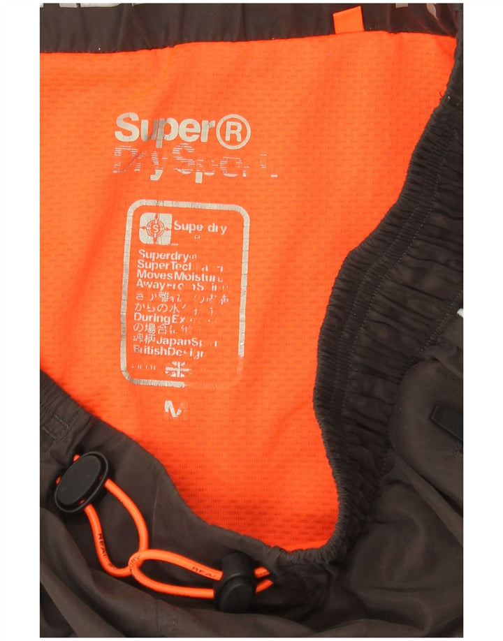 Pantaloni scurți sport grafic Superdry pentru femei, negru mediu