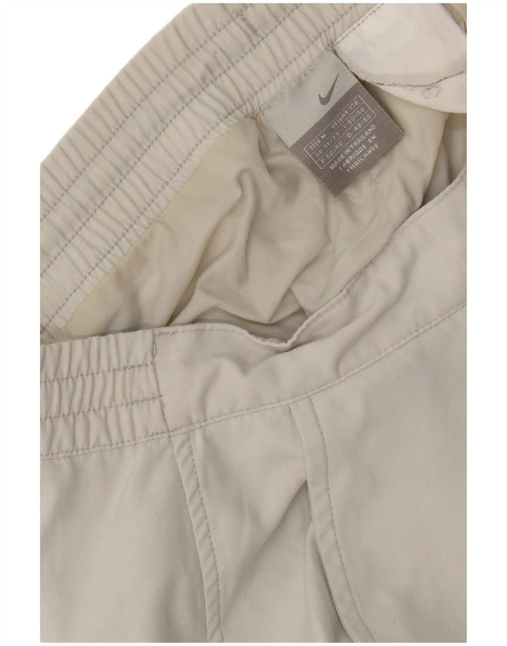 Pantaloni de vânt pentru bărbați NIKE, mediu W32 L31, alb, bloc de culoare