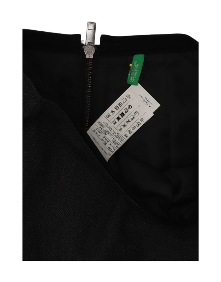 Fustă mini pentru femei Benetton UK 6 XS W27 Gri din poliester în oase