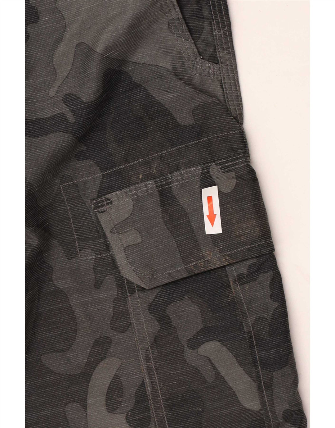 Pantaloni scurți cargo pentru bărbați Billabong W32, camuflaj, gri mediu