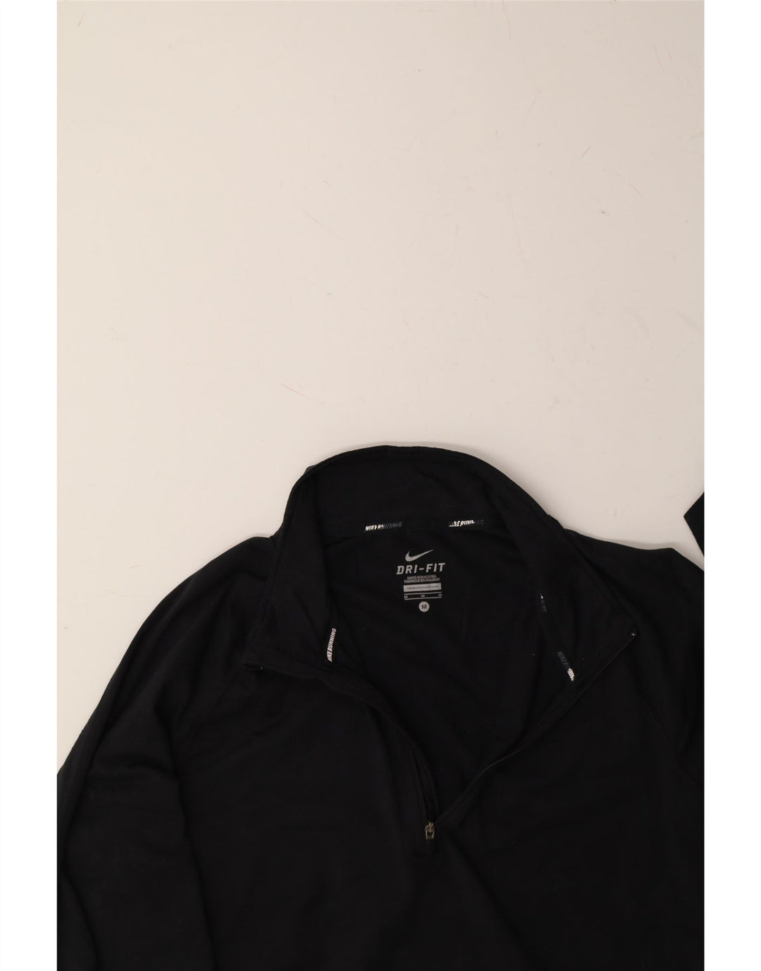 NIKE Mens Dri Fit Zip Neck Pullover Tracksuit Top Medium Black Polyester Vintage Nike and Second-Hand Nike from Messina Hembry 