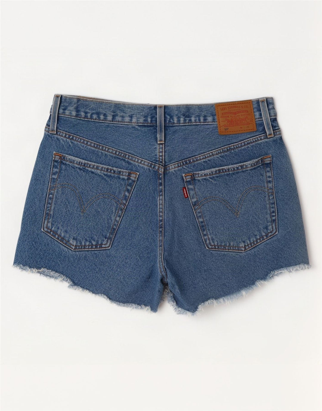Pantaloni scurți Levi's pentru femei 501 din denim distressed W30, bumbac albastru mediu