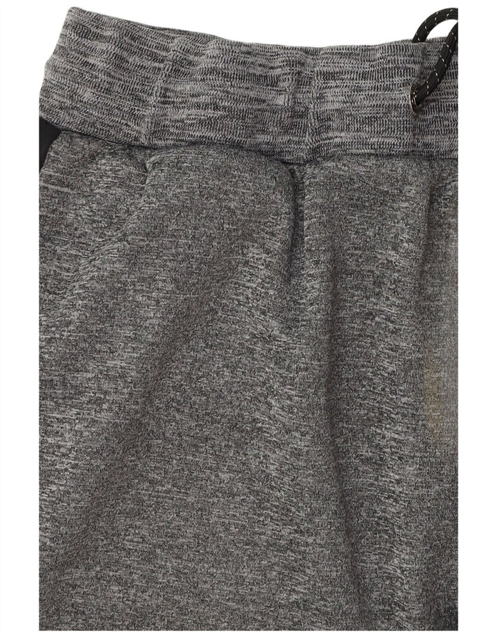 Pantaloni de trening pentru bărbați Ellesse Pantaloni de jogging Gri mediu Poliester color bloc