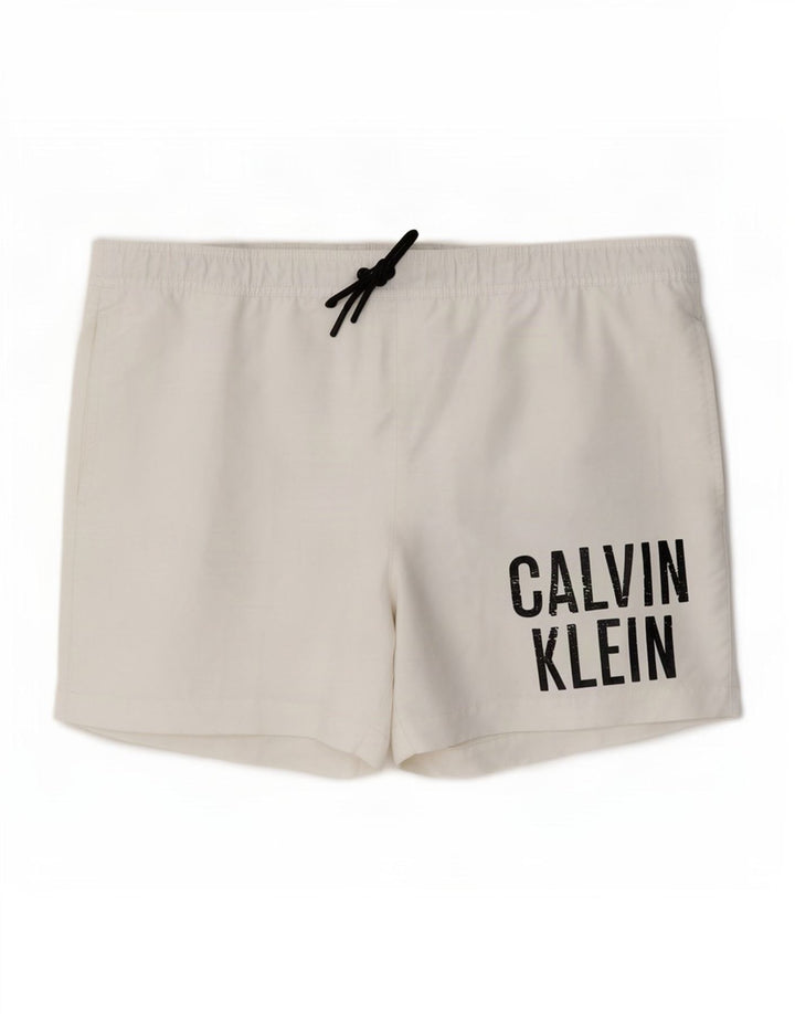 Pantaloni scurți de înot grafic Calvin Klein pentru bărbați, alb mediu
