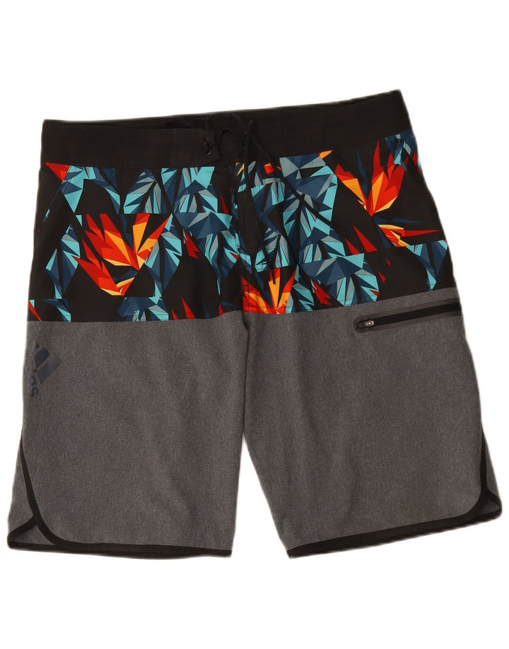 Pantaloni scurți de înot Adidas pentru bărbați, poliester geometric, gri mediu