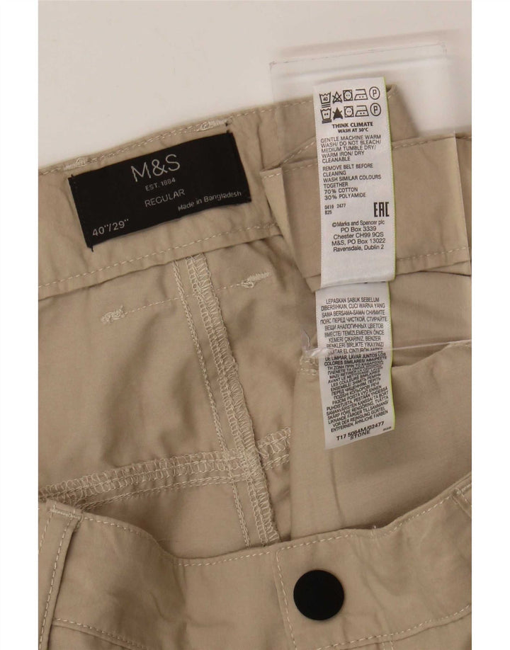 Pantaloni cargo pentru bărbați Marks & Spencer, cu ajustare normală, L40 L29, bumbac bej