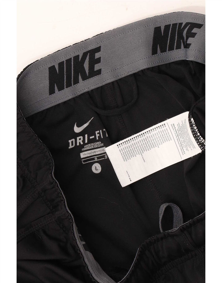 Pantaloni scurți sport pentru bărbați Nike Graphic Regular Fit, mari, negru, poliester