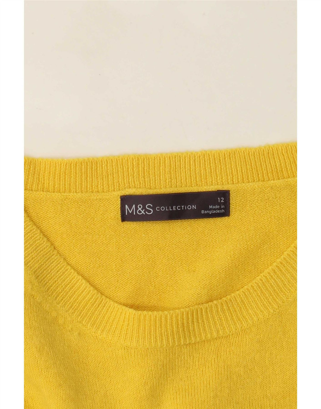 Pulover pentru femei Marks & Spencer cu decolteu triplu UK 12 Galben mediu