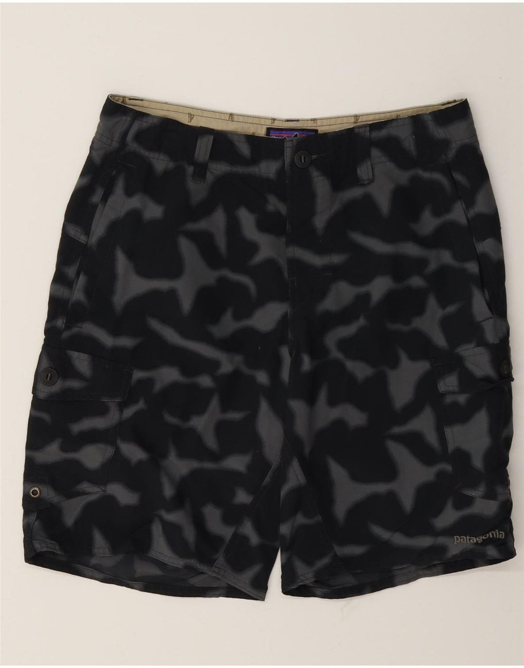 Pantaloni scurți pentru bărbați Patagonia Cargo W30 Medium Black Camouflage Nylon
