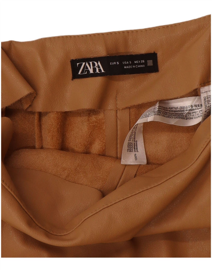 Pantaloni scurti din piele de damă Zara Mici W26 poliuretan bej