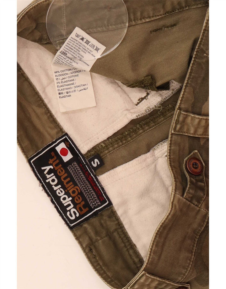 Pantaloni scurti cargo Superdry pentru femei mici W30, bumbac camuflaj verde