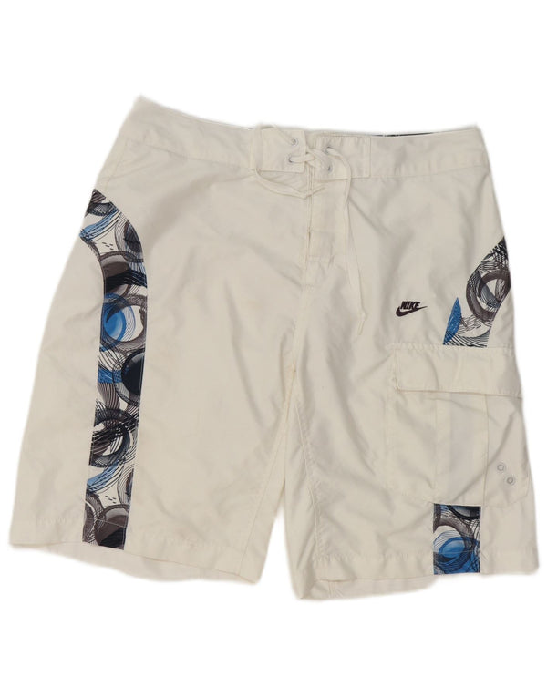 Pantaloni scurți de înot grafic Nike pentru bărbați, poliester geometric alb mediu