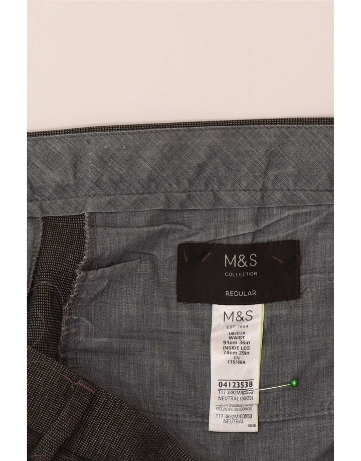 Pantaloni de costum obișnuiți pentru bărbați Marks & Spencer L36 L29 poliester cu carouri gri