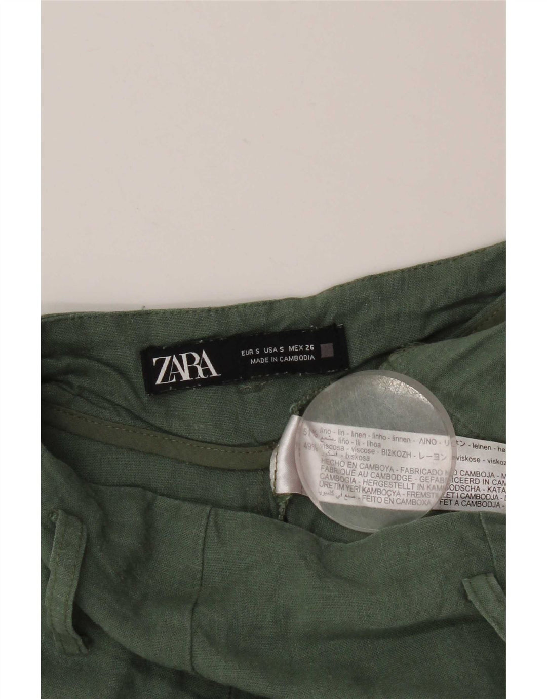 Pantaloni scurti cargo pentru femei Zara mici W26 in verde
