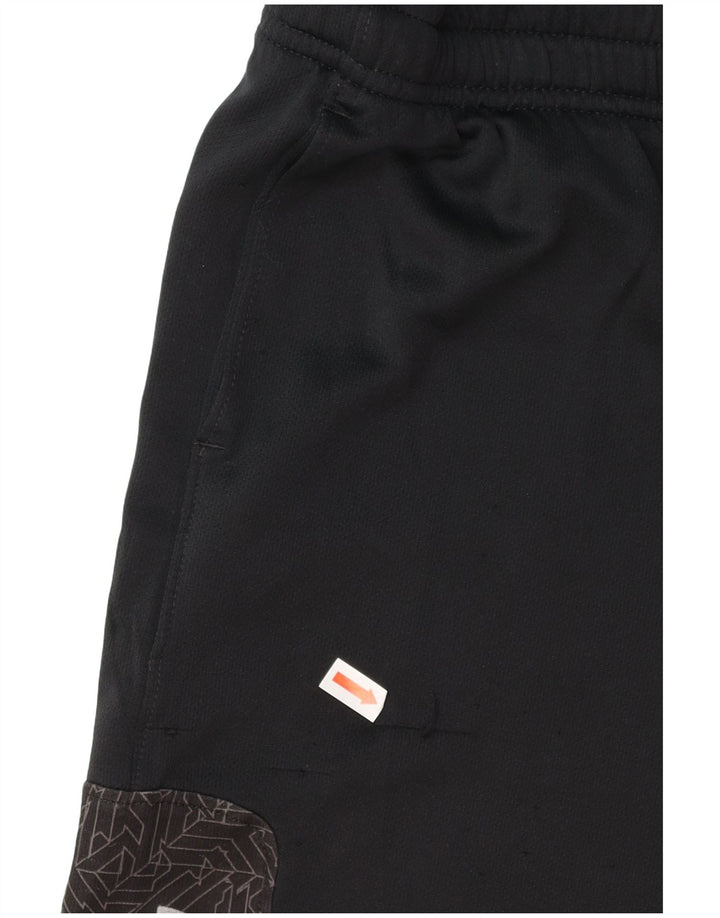 Pantaloni scurți sport pentru băieți UNDER ARMOUR 9-10 ani poliester negru mediu