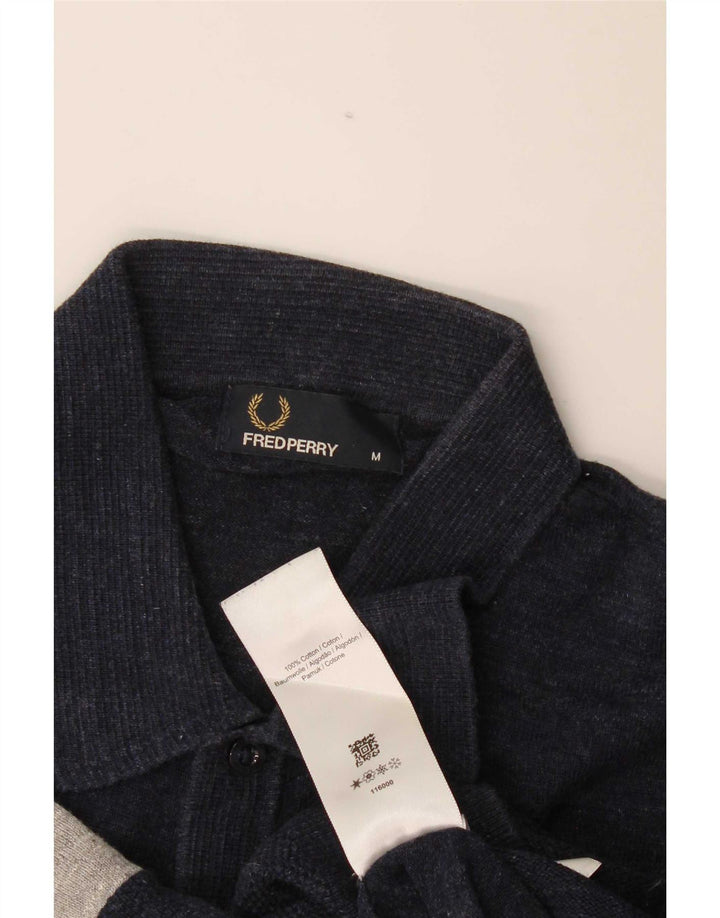 Cămașă polo Fred Perry pentru bărbați, bumbac color bloc mediu, albastru bleumarin