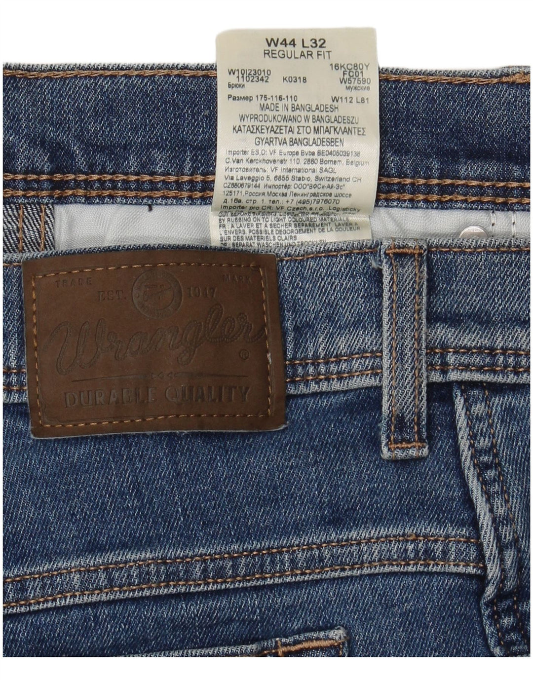 Blugi cropped WRANGLER pentru bărbați, cu ajustare normală, W44 L26, bumbac albastru