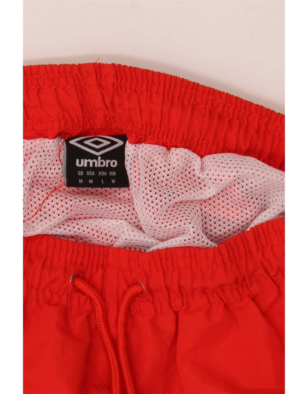 Pantaloni scurți sport Umbro pentru bărbați, roșu mediu