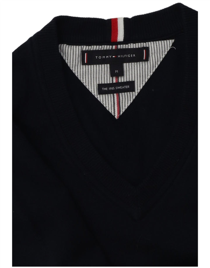 Pulover cu decolteu în V Tommy Hilfiger pentru bărbați, albastru bleumarin mediu