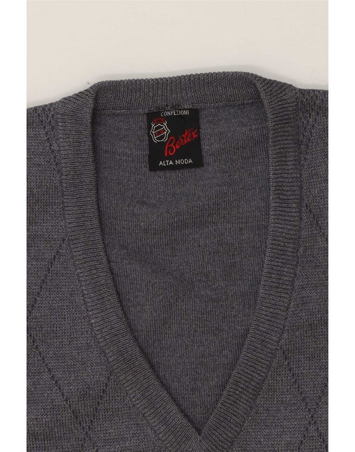Pulover vintage pentru bărbați cu decolteu în V, lână Argyle/Diamond, gri mediu
