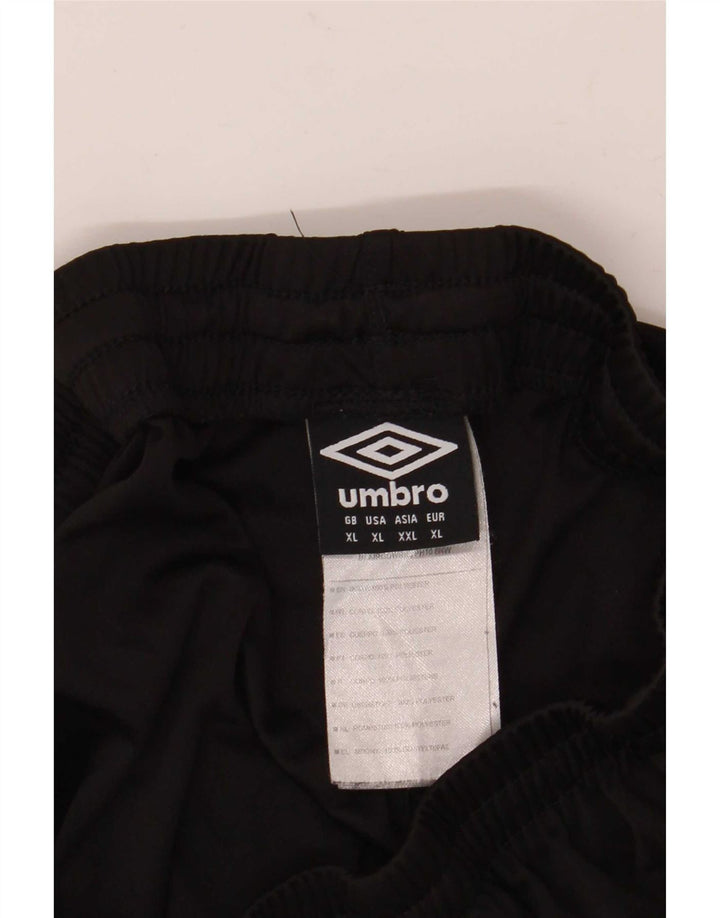 Pantaloni scurți sport pentru bărbați Umbro XL poliester negru