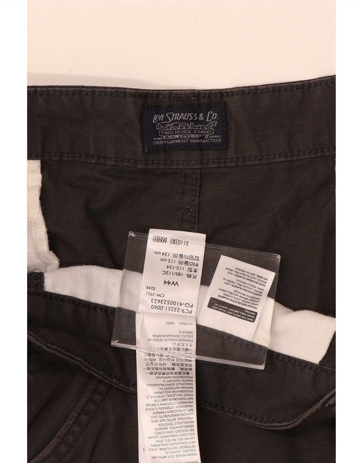 Pantaloni scurți cargo pentru bărbați Levi's W44 2XL bumbac gri