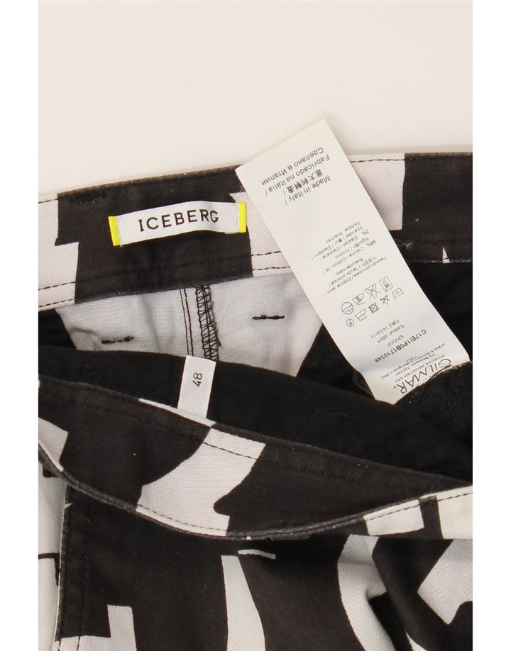 Bermude pentru bărbați Iceberg IT 48 Medium W32 Bumbac geometric negru
