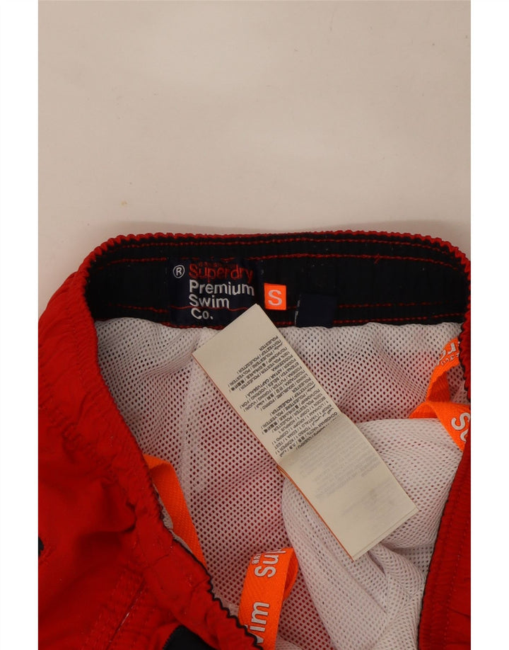 Pantaloni scurți de înot grafic Superdry pentru bărbați, poliester roșu mic